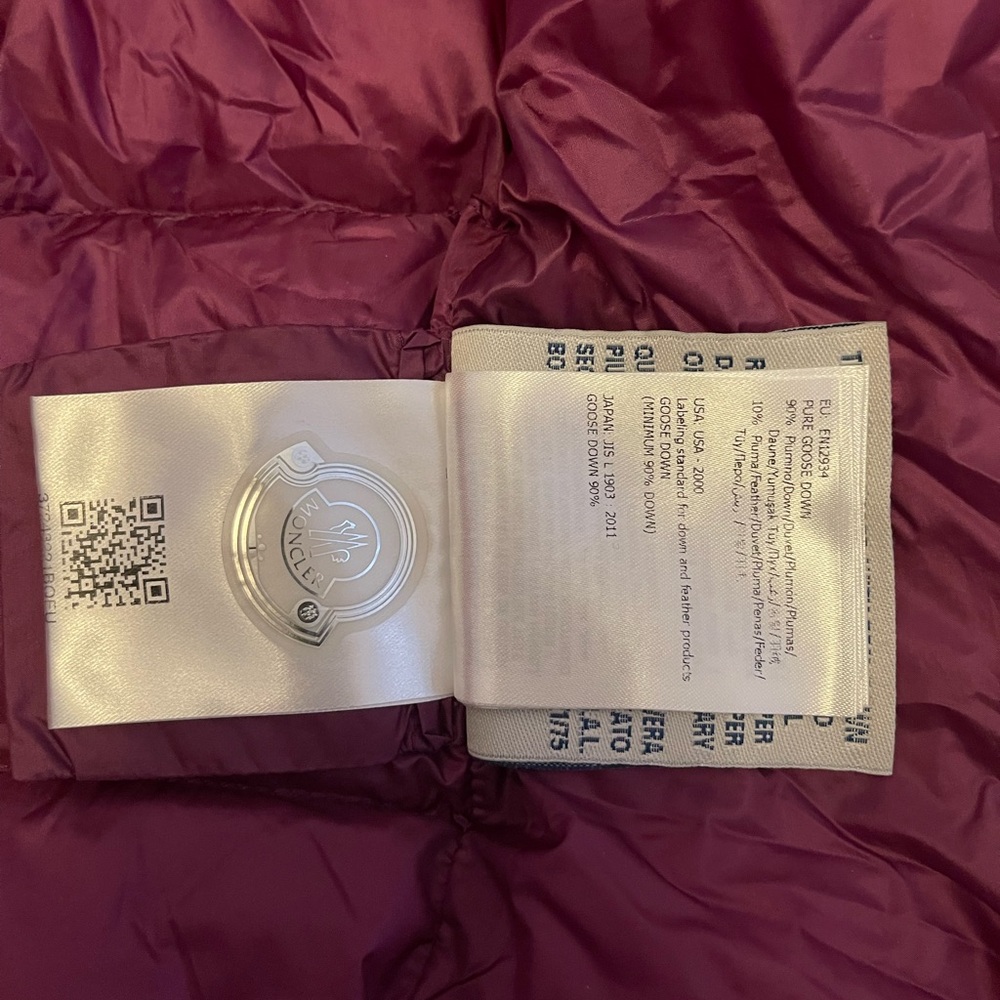 MONCLER down jacket size：1 - Picture 6 of 7